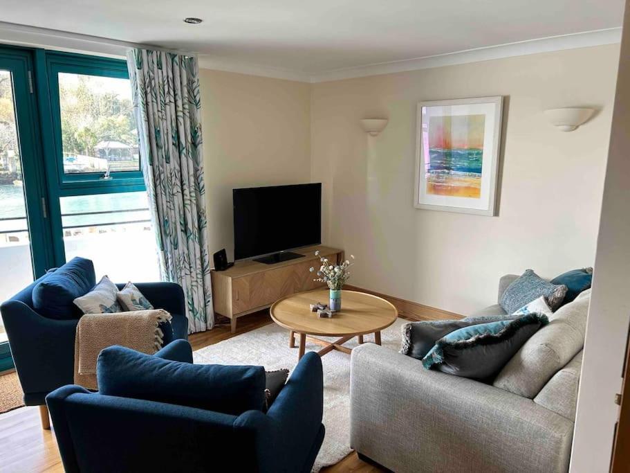 Апартаменты Crabshell Quay Waterfront Living In Kingsbridge Кингсбридж Экстерьер фото